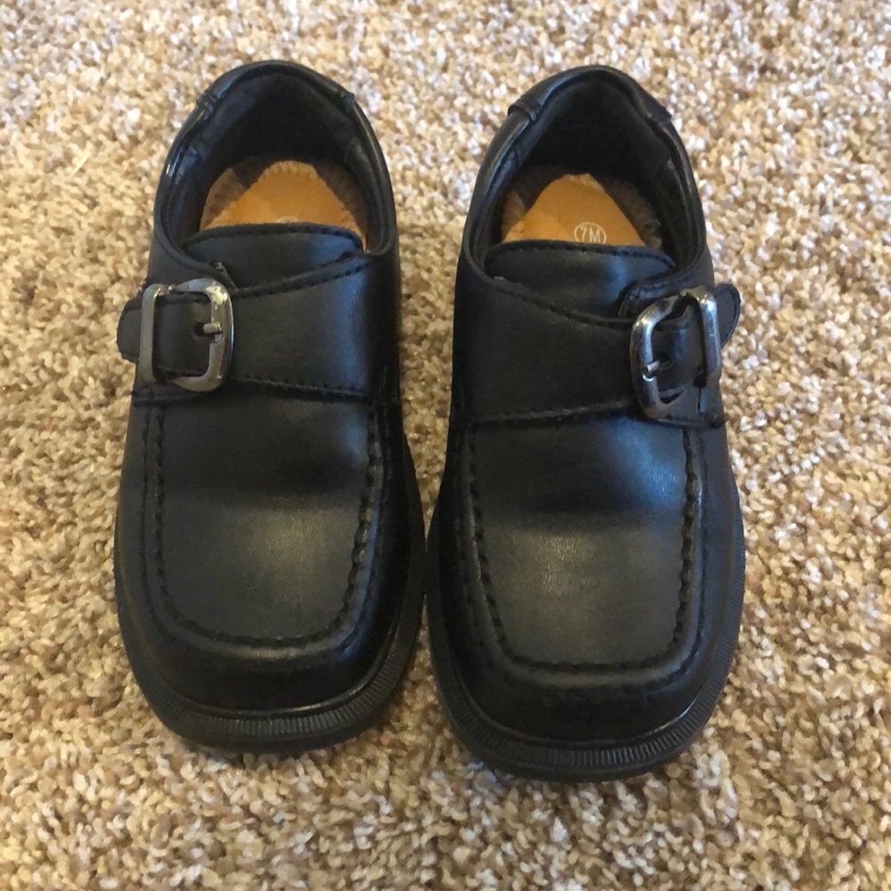 Drexlite Boys Black Dress Shoe NWOT sz7